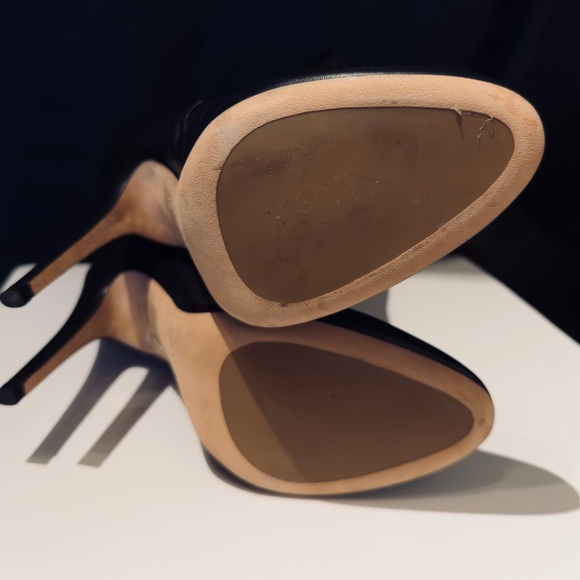 Jimmy Choo Classic Turner boot in 40 IT NWOT Purchased in NY - Picture 10 of 10